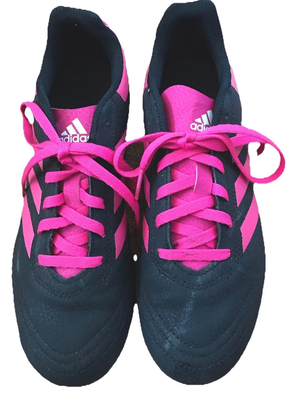 Adidas Juniors Black and Hot Pink Athletic Soccer Cleats Shoes Size 5.5